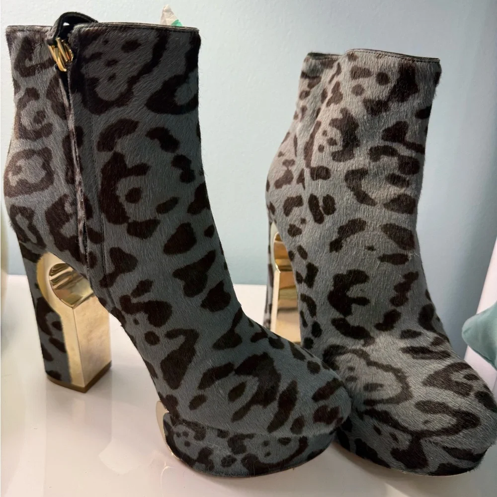 Nicholas Kirkwood Gray and Brown Heeled Boots - Picture 2 of 5